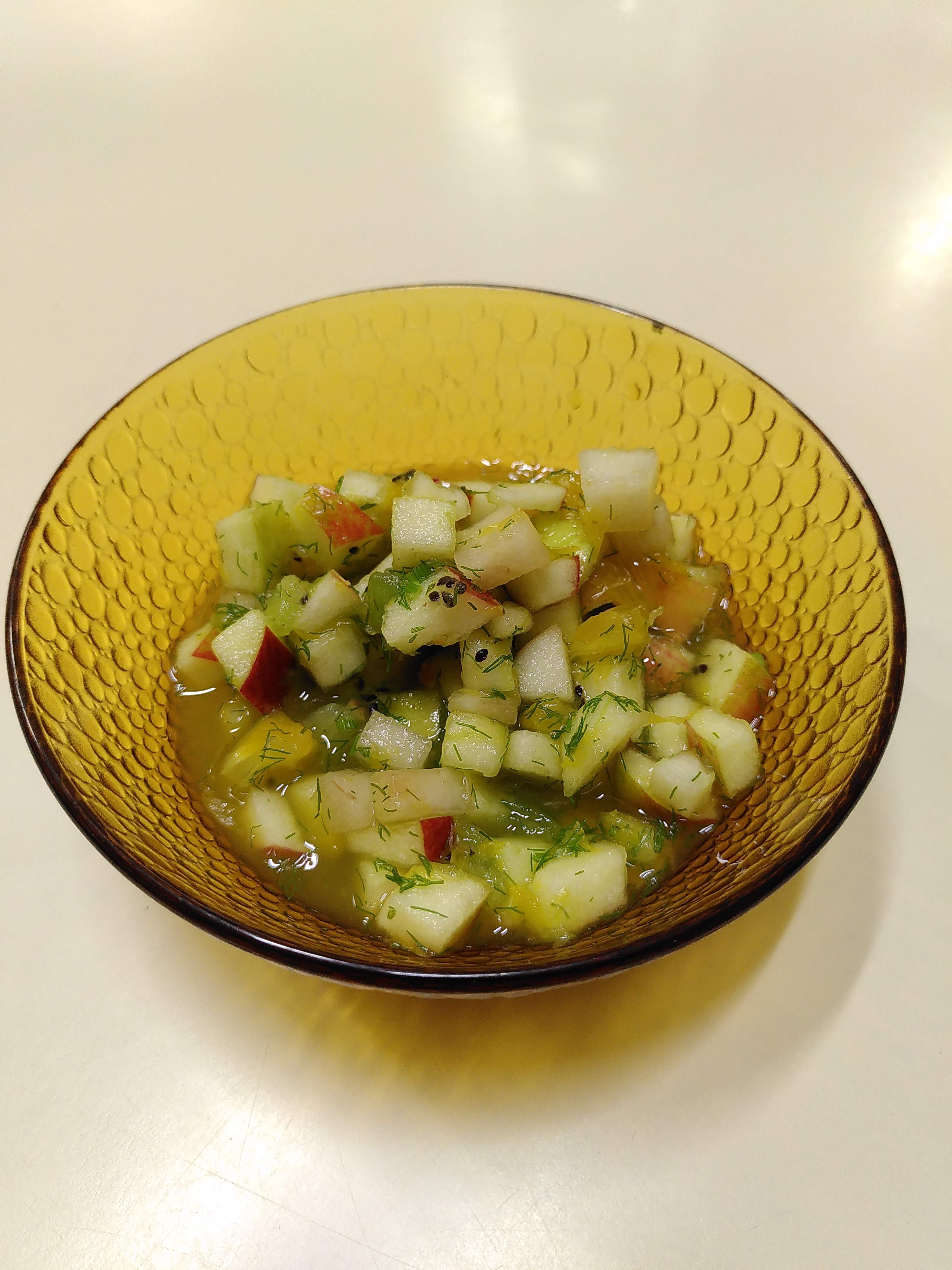 Salade de fruits au fenouil sauvage